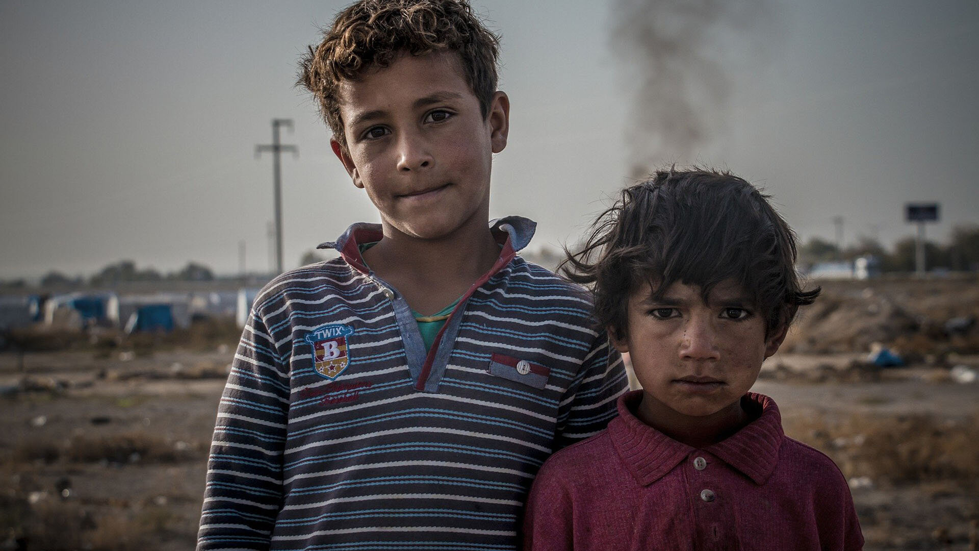 Бедные дети россии. Каждый пятый ребенок. Индийские дети из бедных семей. Migrant children. Бедные дети россии.